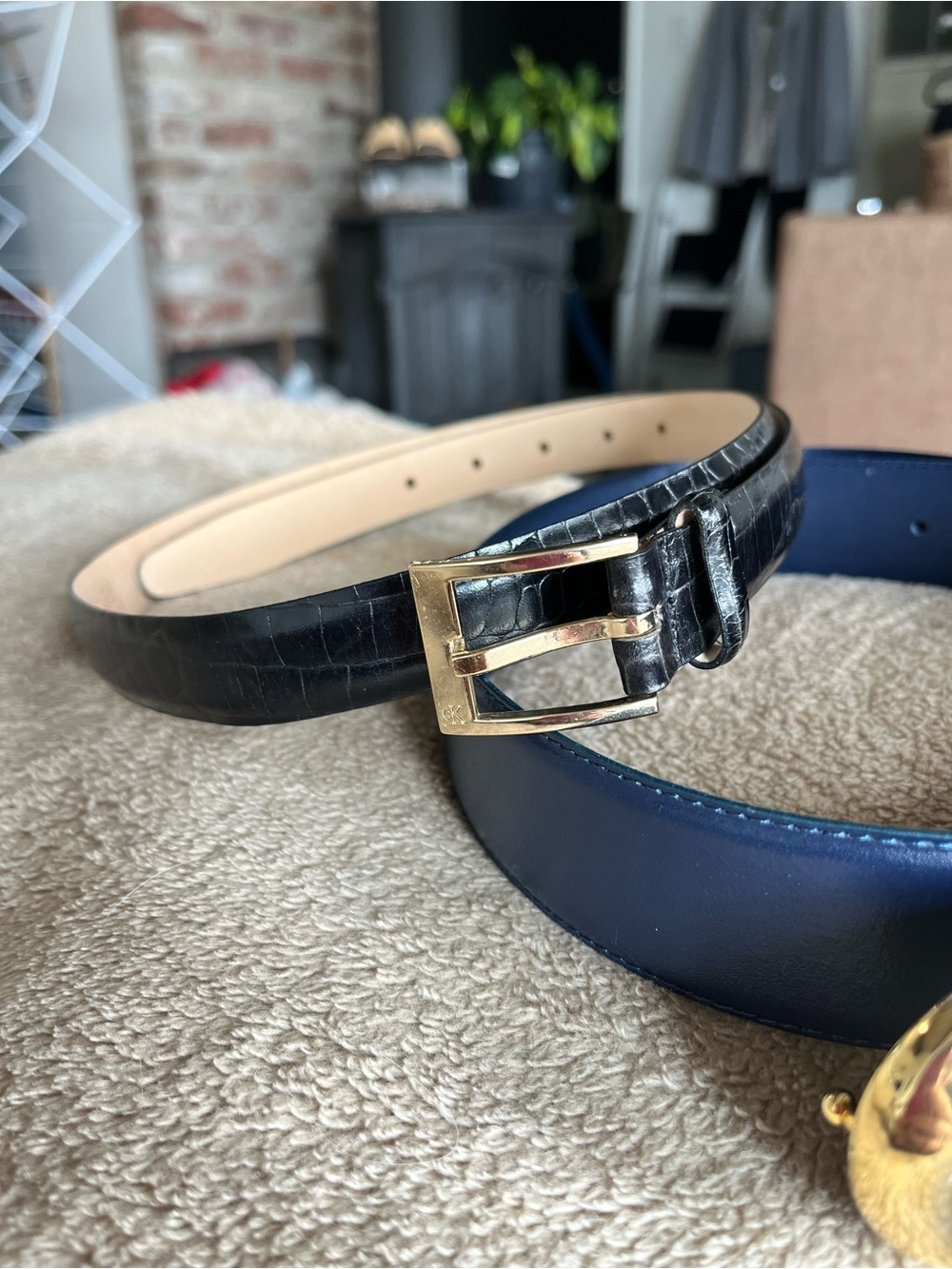 Calvin Klein Black Croc-Embossed Leather Belt with Gold Buckle size X large